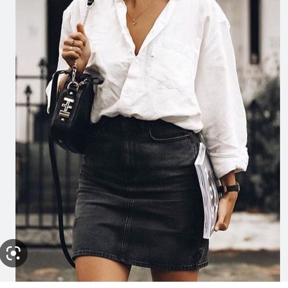 NWT Topshop black denim mini skirt size 2 - Picture 9 of 9